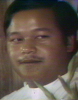 milennium_press_conf_happy_face.jpg 45.7K